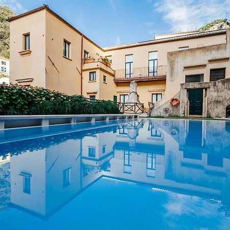 Amalfi Resort Eksteriør billede