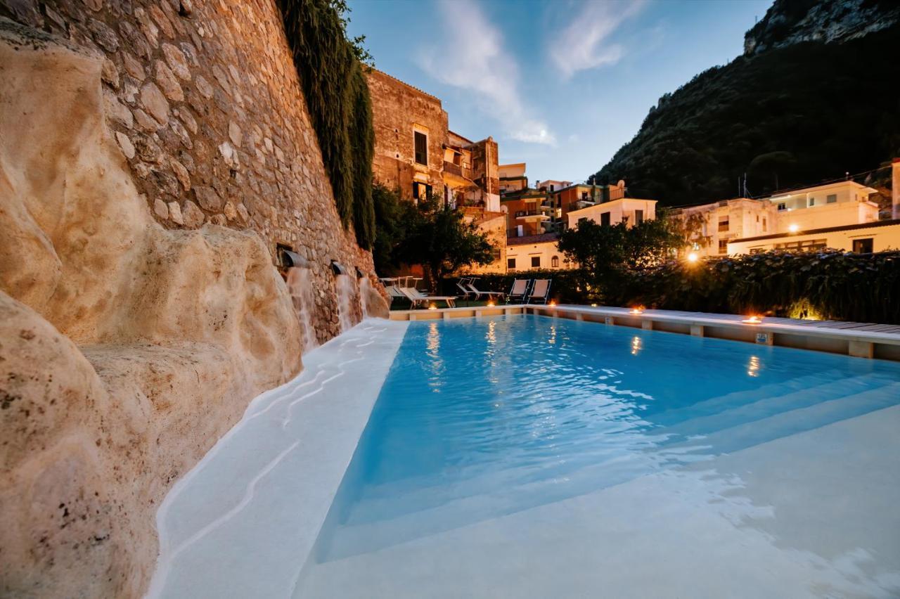 Amalfi Resort Eksteriør billede