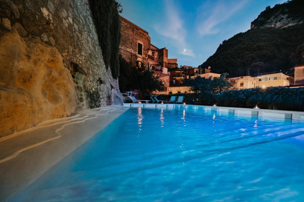 Amalfi Resort Eksteriør billede